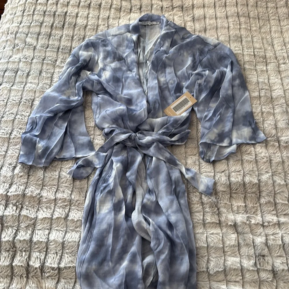 JustFab Blue Watercolor Kimono Top size XS/S